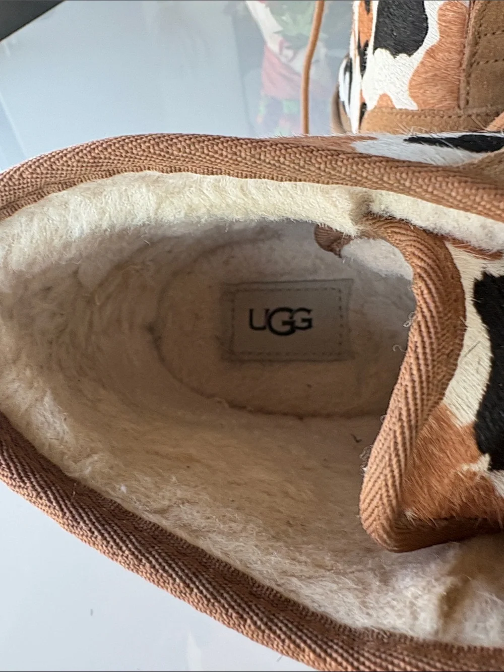 UGG Mens Leopard-Pattern Lace-Up Boots in Brown Black White
